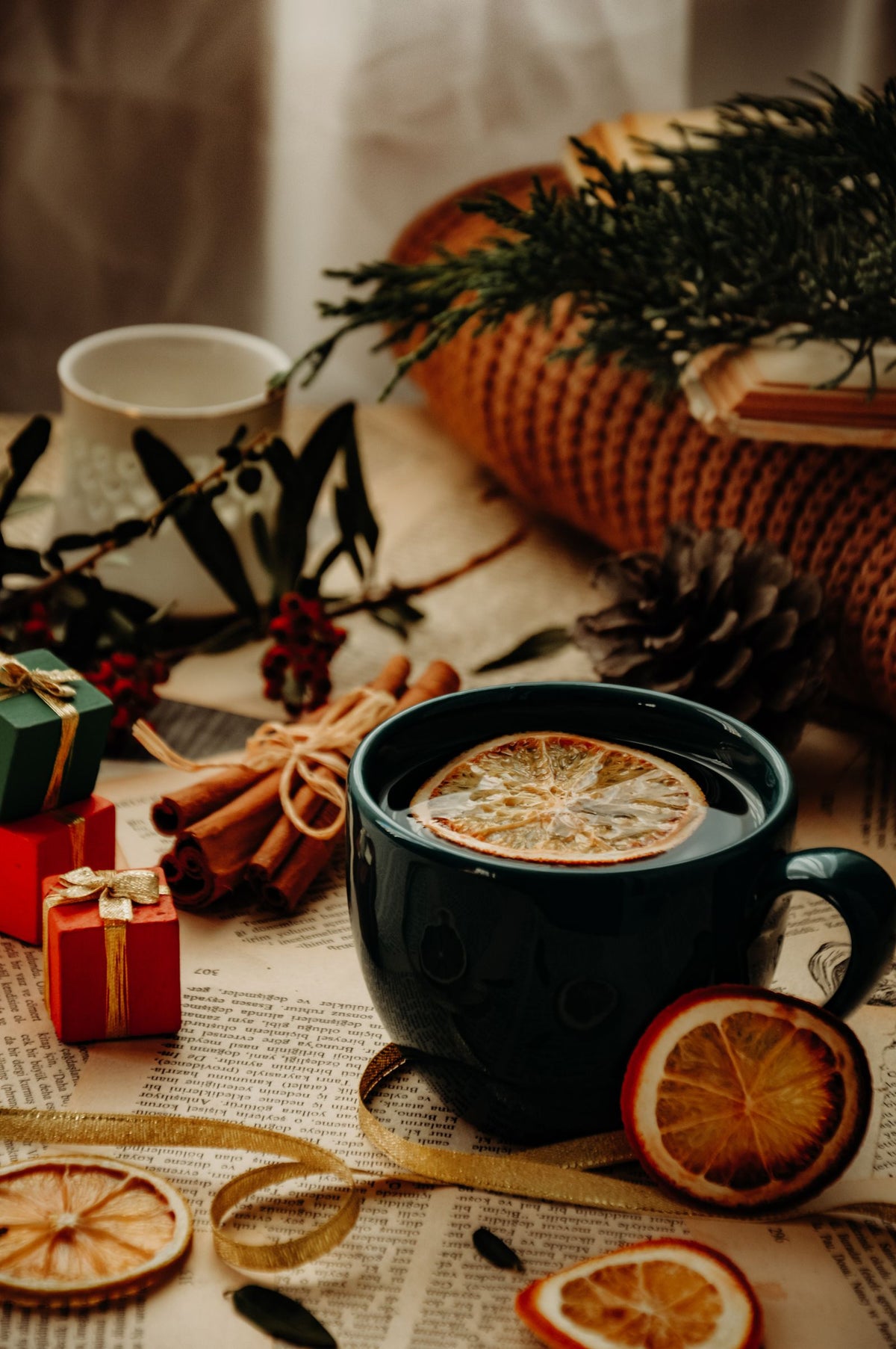 A Little Vintage Christmas Tea Hamper (Coming Soon)
